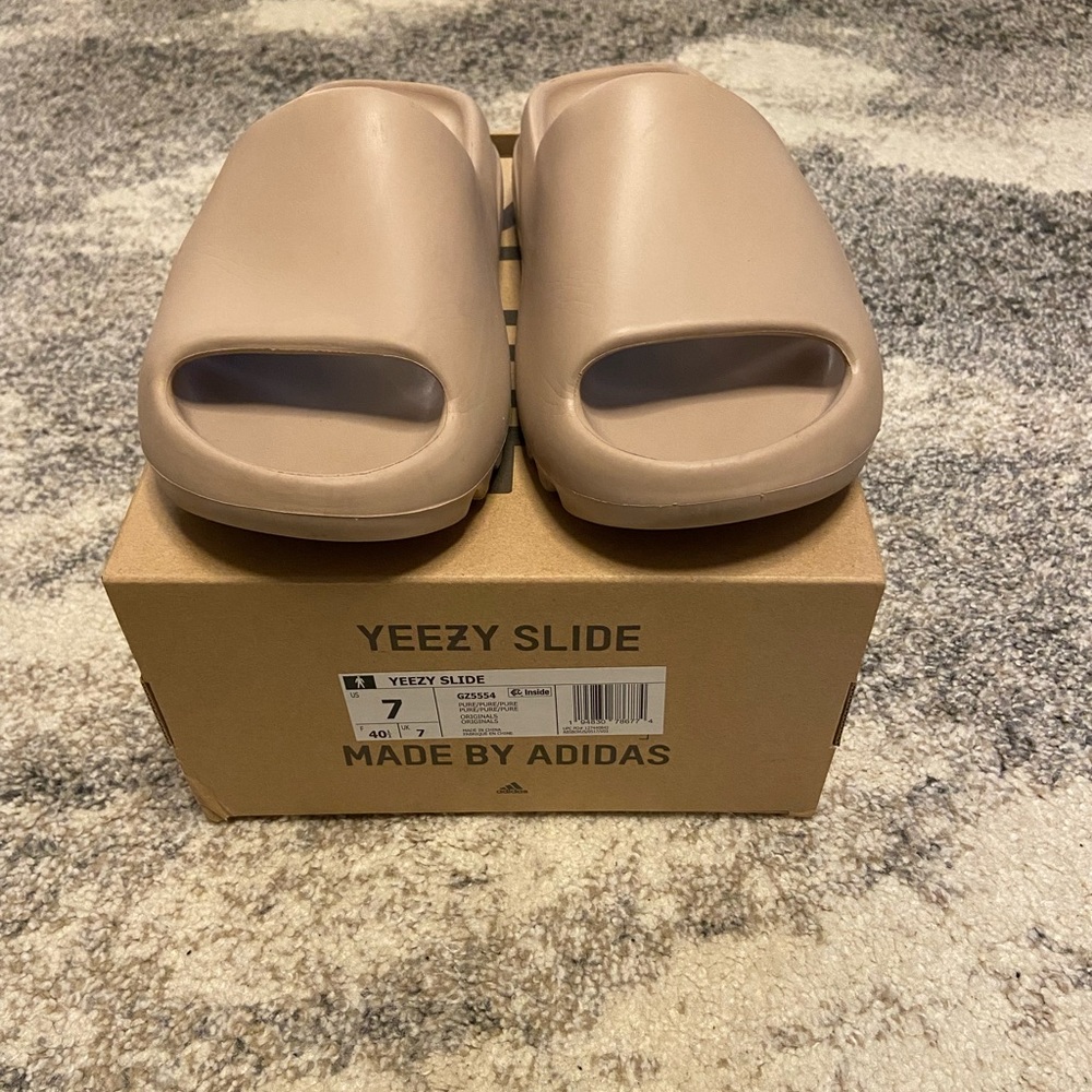 Yeezy Slides Pure Size 7